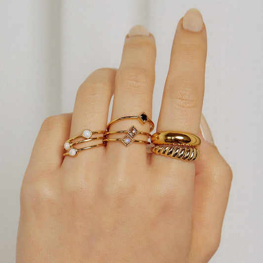 Twist Dome Ring - Gold